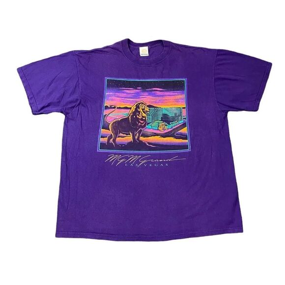 Vintage • 90s MGM Grand Lion Graphic T-Shirt - Picture 1 of 4
